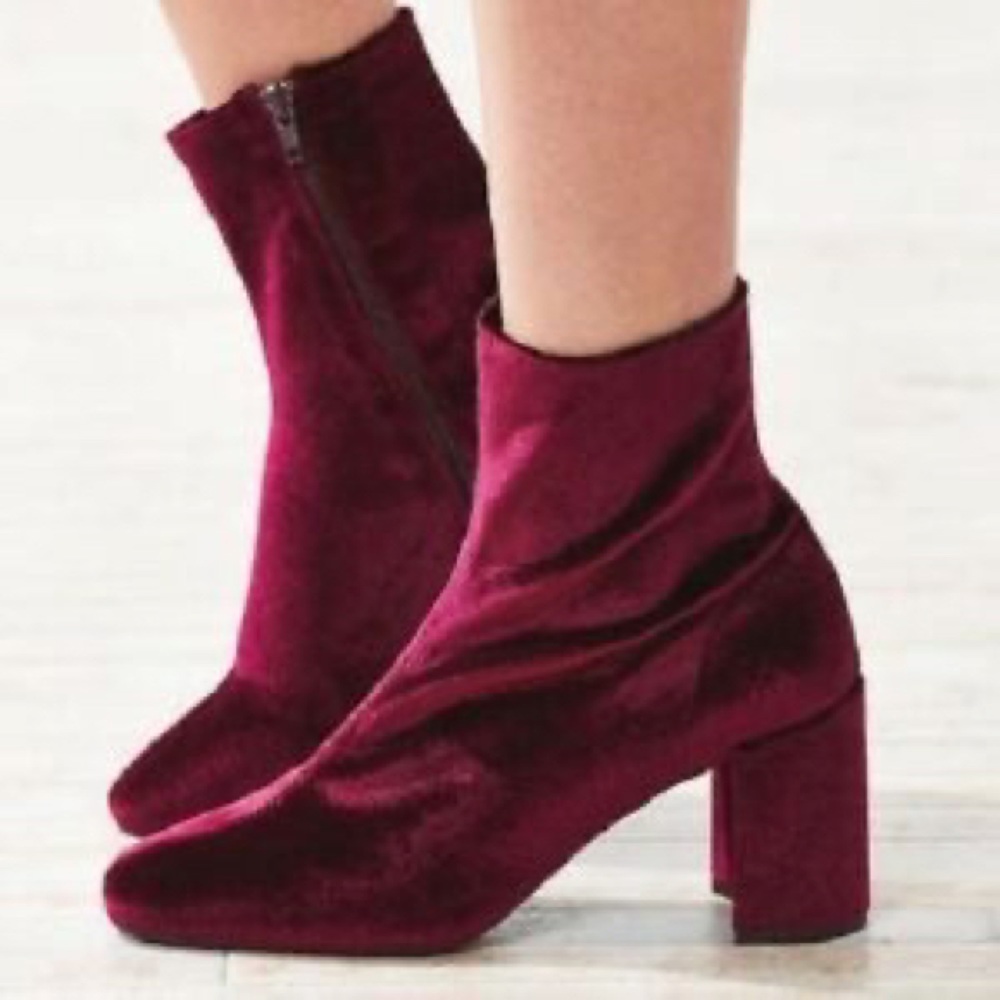 Jeffrey Campbell Cinega Lo Velvet Boots - Wine - 7